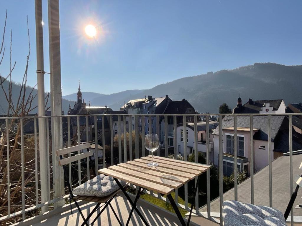 Helles Apartment Mit Balkon In Toplage! ترابن ترارباخ المظهر الخارجي الصورة
